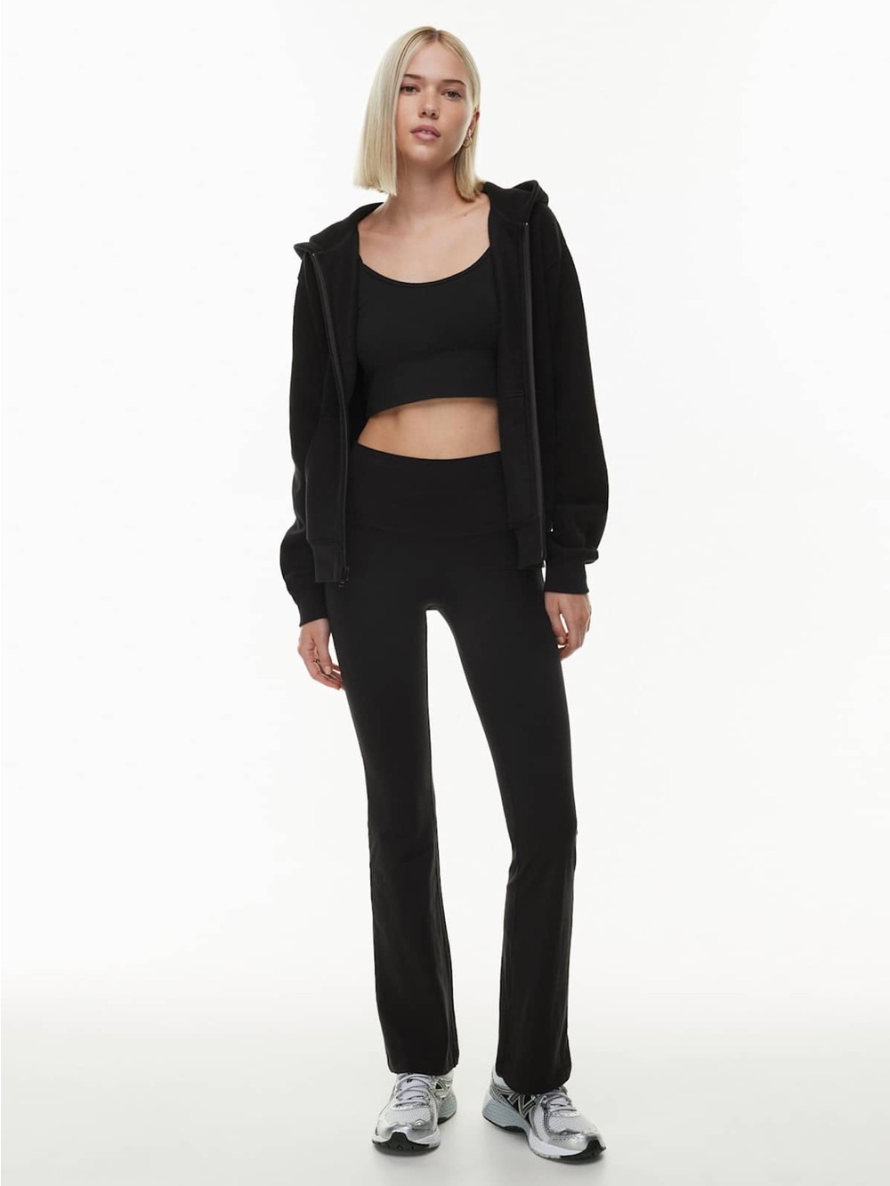 Aritzia TNA Chill “Atmosphere” flare hi-rise legging, Size S
